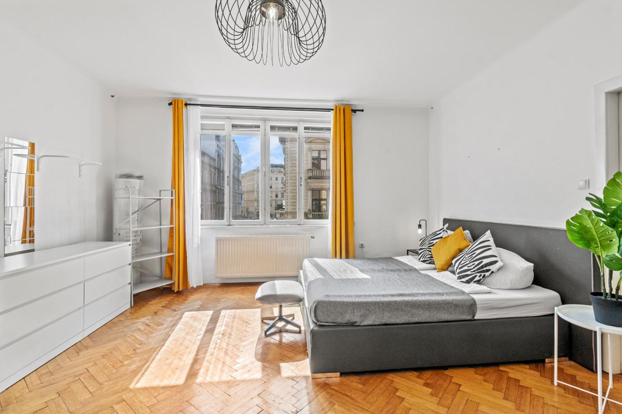 4-br-apartment For Up To 12 People Wien